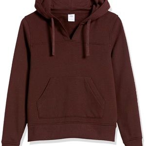 Women’s Size XXL NWT Amazon Essentials Hoodie sweatshirt.